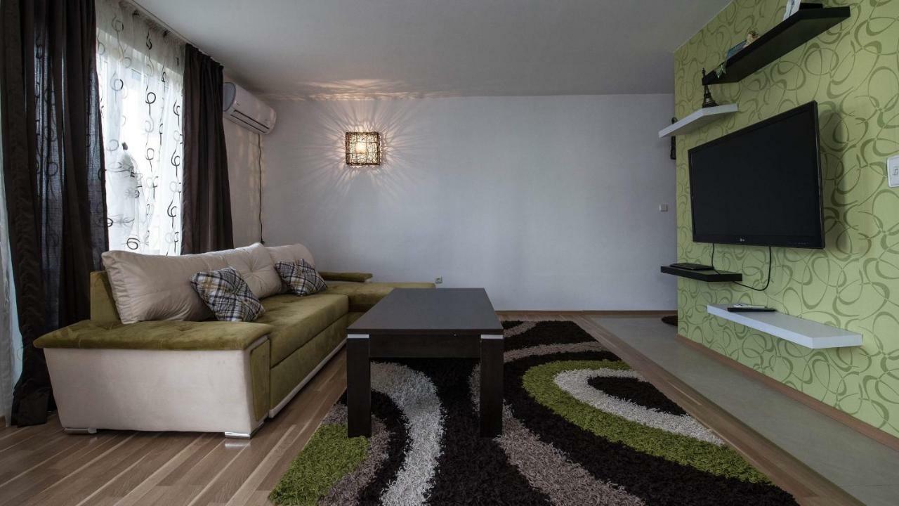 Cherry Garden1 * Nesebar