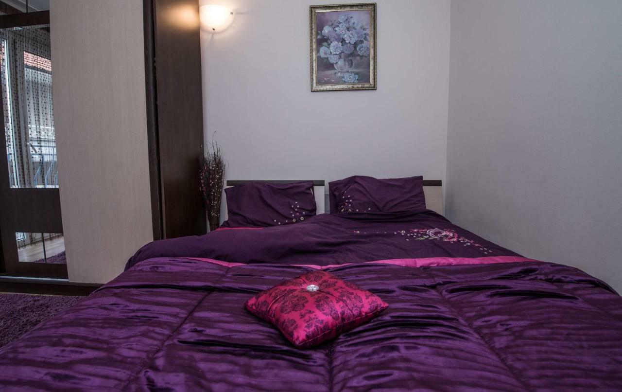 Cherry Garden1 Apartment